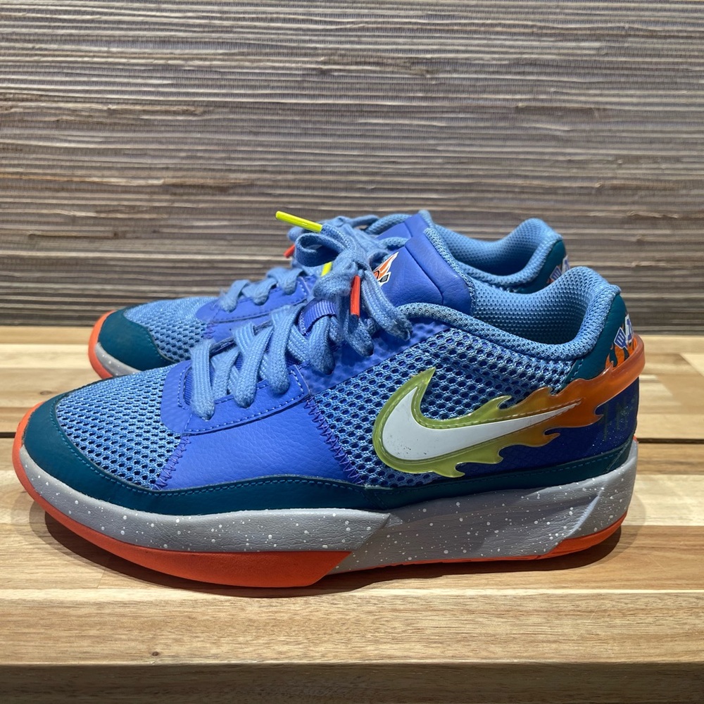 Nike big kids sneakers